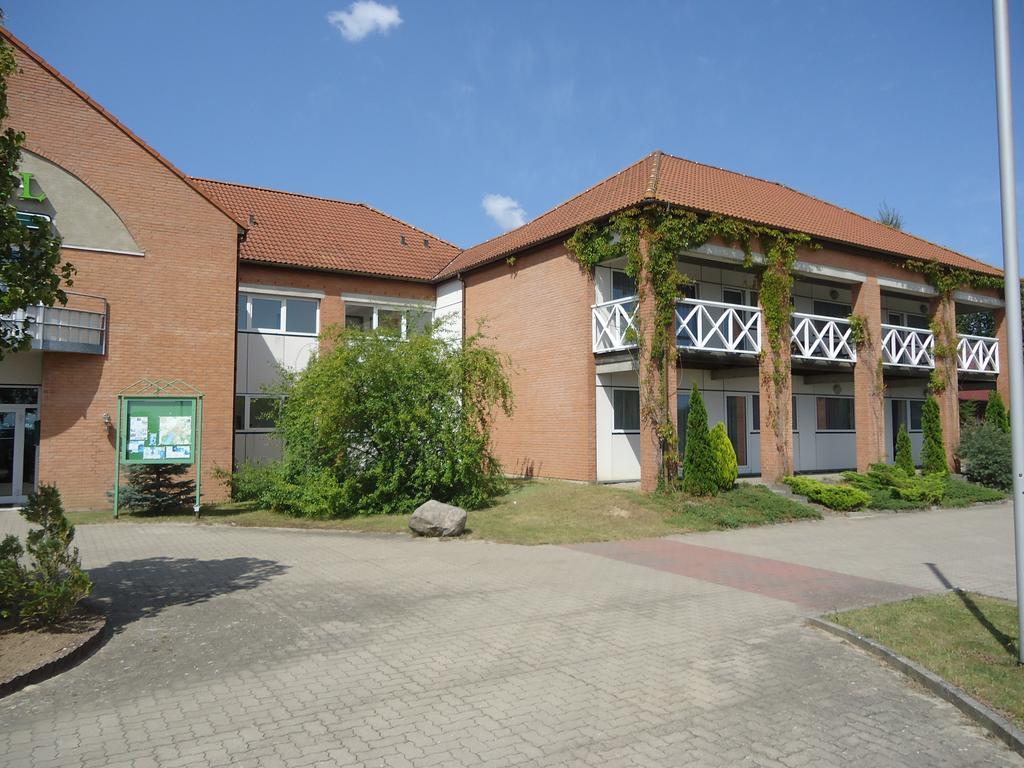 Greenline Hotel Hellfeld Neubrandenburg Εξωτερικό φωτογραφία