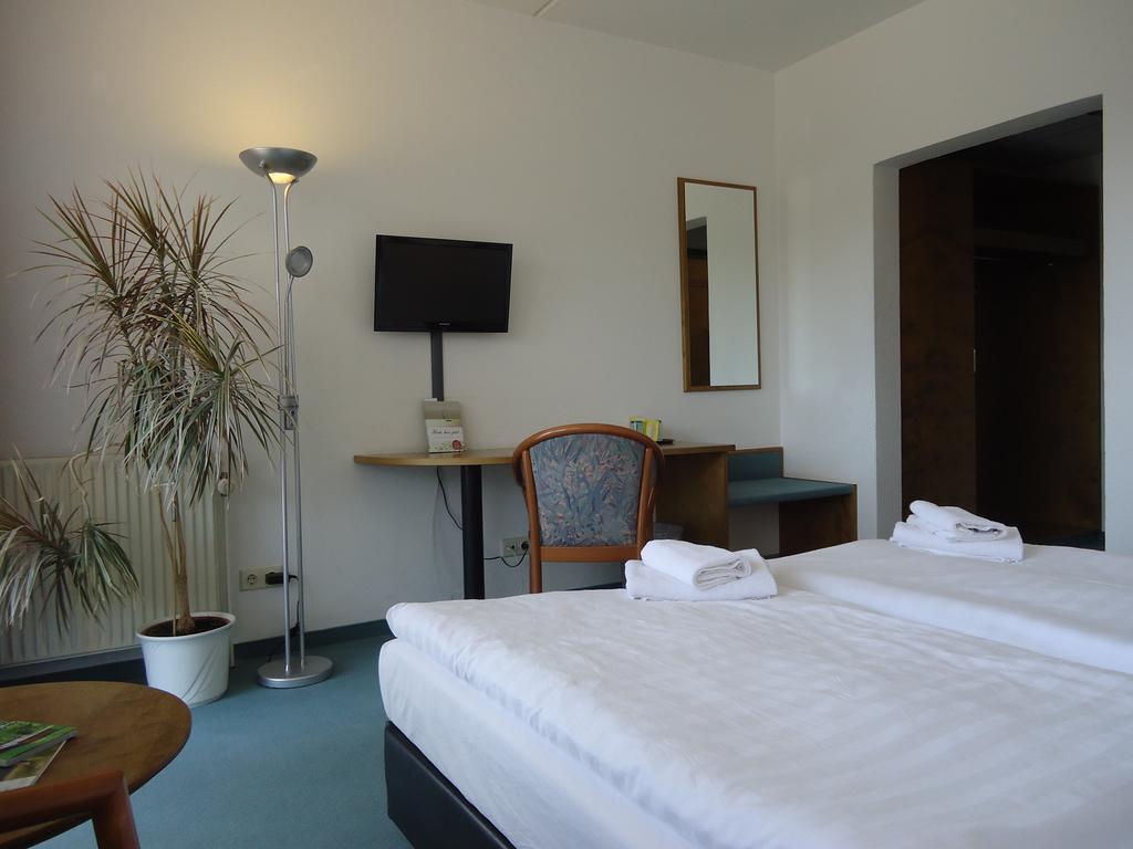 Greenline Hotel Hellfeld Neubrandenburg Εξωτερικό φωτογραφία