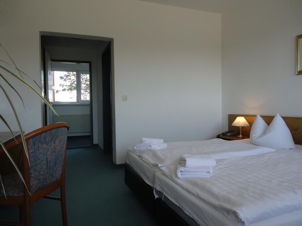 Greenline Hotel Hellfeld Neubrandenburg Εξωτερικό φωτογραφία